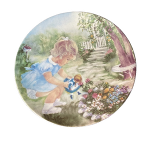 Vtg Collector Plate Stop and Smell the Roses Includes Authenticity Certificate